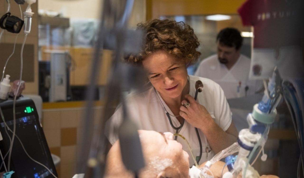 Jednotka intenzivního života