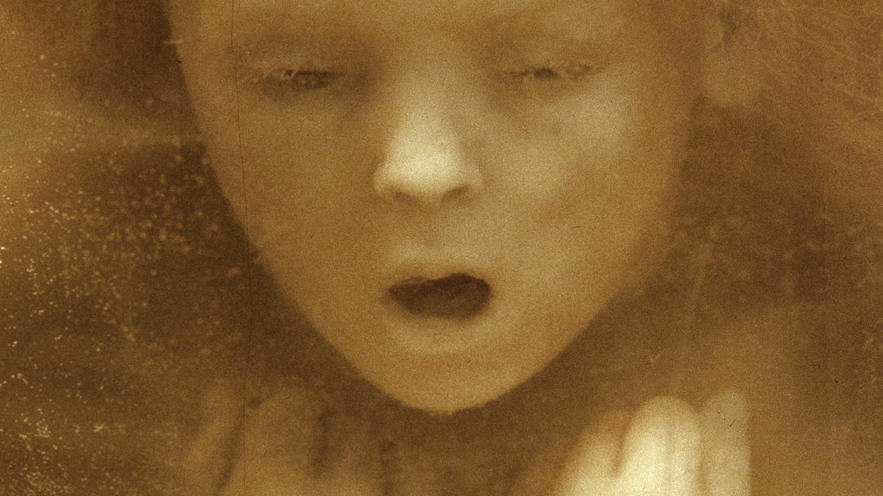 Království 1: Epizoda 1 a 2