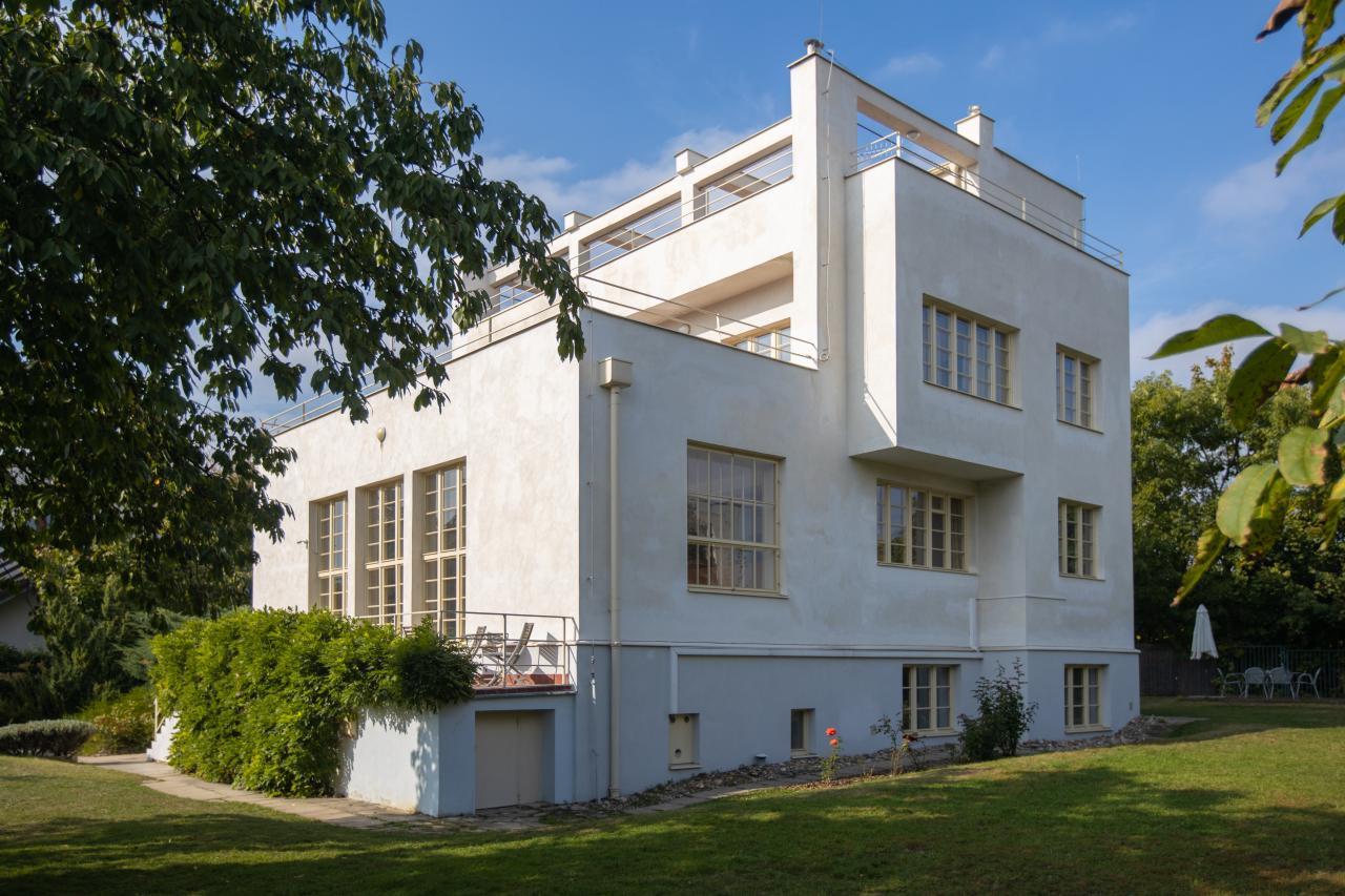 Adolf Loos - revoluce napříč architekturou