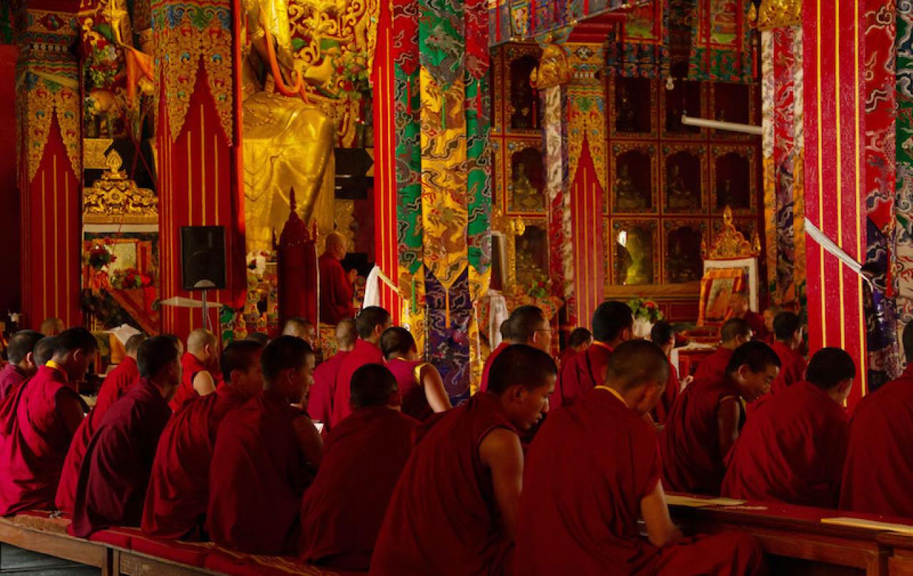 Thugdam: Mezi světy