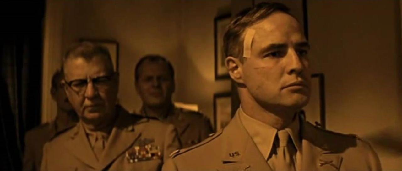 Páv se zlatým okem