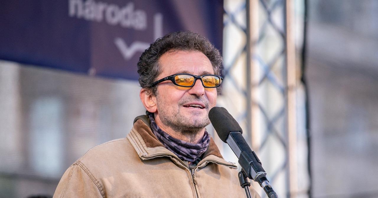 Na chvilku s Ondřejem Vetchým a Milanem Mikuleckým